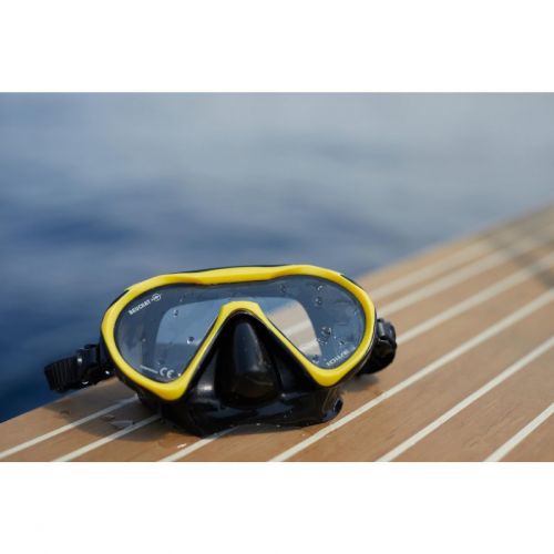 Beuchat 1Dive – Diving and Snorkeling Mask for Adults ()